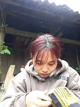 Snapshot of EllyBaby20 chatting on November 22, 7:18 am EllyBaby20 online show from November 22, 7:18 am