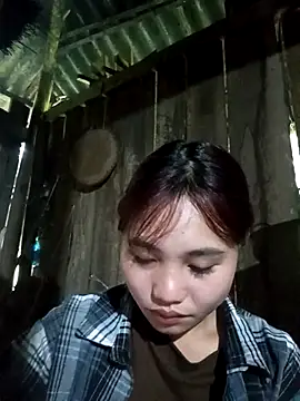 Snapshot of EllyBaby20 chatting on November 18, 2:16 am EllyBaby20 online show from November 18, 2:16 am