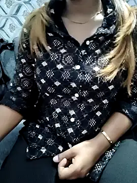 Snapshot of siya00 chatting on October 16, 7:11 pm siya00 online show from October 16, 7:11 pm