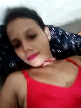 Snapshot of Chandni_Love143 chatting on September 27, 5:13 am Chandni Love143 online show from September 27, 5:13 am