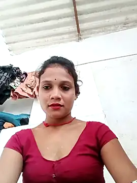 Snapshot of Chandni_Love143 chatting on October 5, 6:15 am Chandni Love143 online show from October 5, 6:15 am