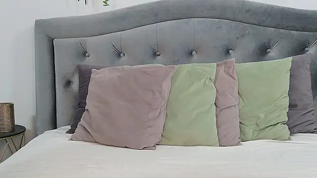 NathaliaNat online show from September 29, 3:02 am