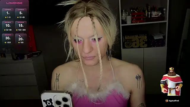 Kkkylie online show from February 26, 7:14 pm