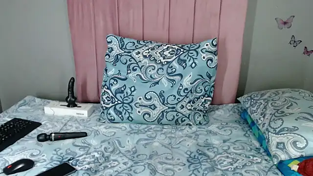 SWEETBERRYxXx online show from November 18, 6:22 pm