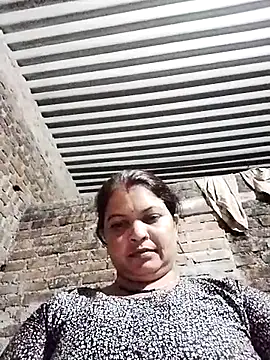 Bhavna hot online show from October 3, 10:00 pm