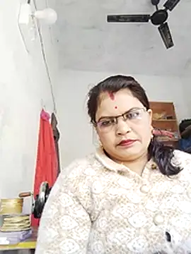 Bhavna hot online show from January 12, 10:11 am