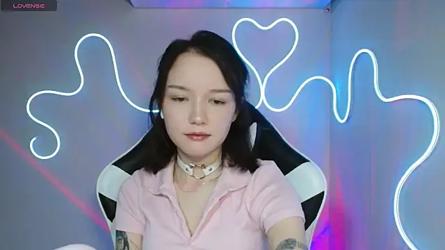 Snapshot of DemiWildcat chatting on October 21, 11:20 am DemiWildcat online show from October 21, 11:20 am