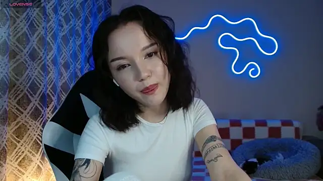 Snapshot of DemiWildcat chatting on November 29, 10:04 am DemiWildcat online show from November 29, 10:04 am