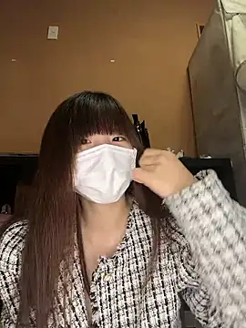 Snapshot of natsumiii chatting on October 4, 2:51 pm natsumiii online show from October 4, 2:51 pm