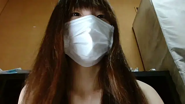 Snapshot of natsumiii chatting on October 1, 1:04 pm natsumiii online show from October 1, 1:04 pm