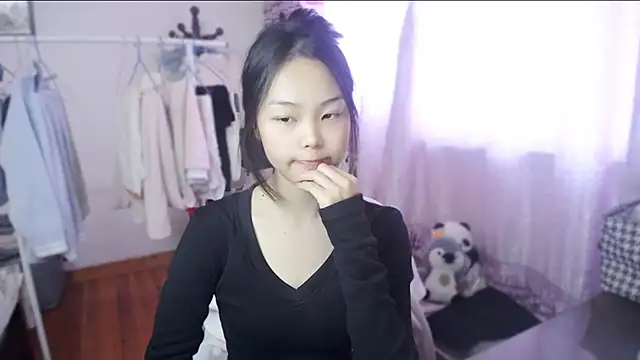 yao-yao  online show from November 25, 5:19 am