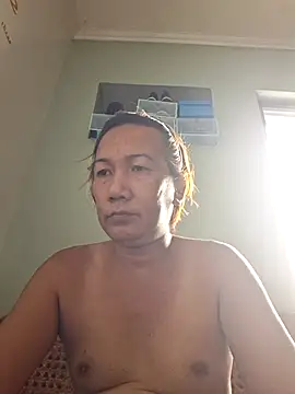 hotedhale online show from April 10, 4:52 am