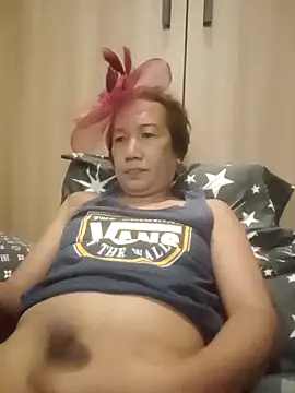 hotedhale online show from December 17, 7:35 am