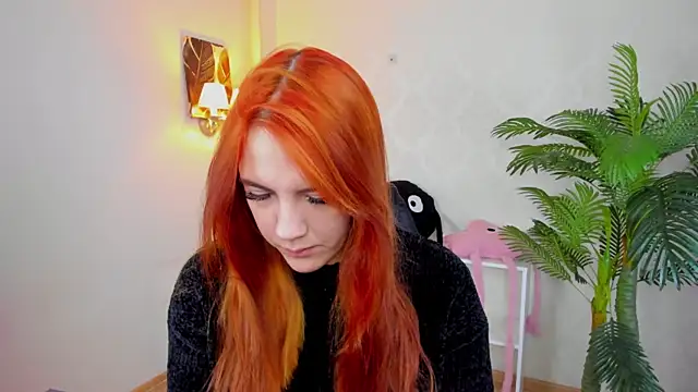 Snapshot of Gingerr_pie chatting on December 17, 4:28 am Gingerr pie online show from December 17, 4:28 am