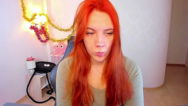 Snapshot of Gingerr_pie chatting on February 6, 4:41 am Gingerr pie online show from February 6, 4:41 am