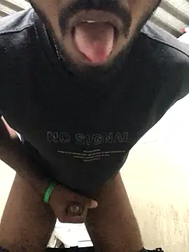 kavi1q1 online show from January 10, 12:17 am