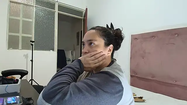  im alaya online show from February 16, 6:39 pm