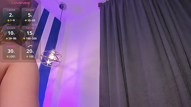 valeria rouse28 online show from November 9, 6:45 pm