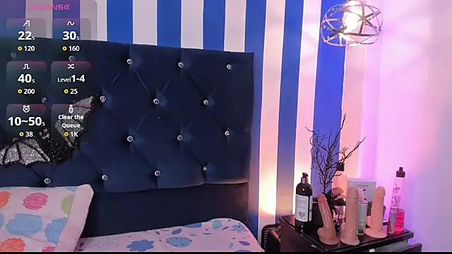 valeria rouse28 online show from October 24, 5:23 pm