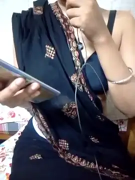 Tanishacutie online show from May 3, 6:18 am