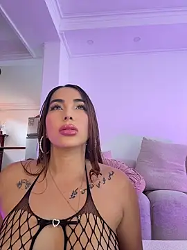 jessy rios online show from May 9, 9:40 pm