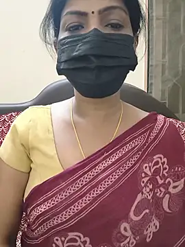 Snapshot of Rithya27 chatting on June 27, 6:03 pm Rithya27 online show from June 27, 6:03 pm