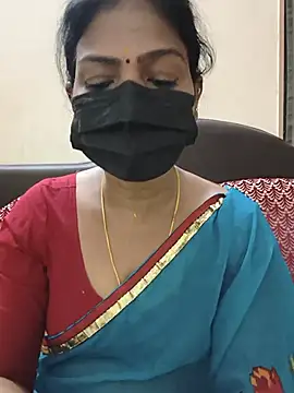 Snapshot of Rithya27 chatting on July 2, 6:36 pm Rithya27 online show from July 2, 6:36 pm