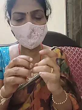 Snapshot of Rithya27 chatting on July 15, 6:26 pm Rithya27 online show from July 15, 6:26 pm