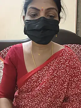 Snapshot of Rithya27 chatting on July 12, 6:20 pm Rithya27 online show from July 12, 6:20 pm