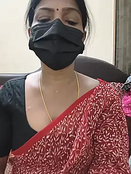 Snapshot of Rithya27 chatting on July 4, 6:23 pm Rithya27 online show from July 4, 6:23 pm