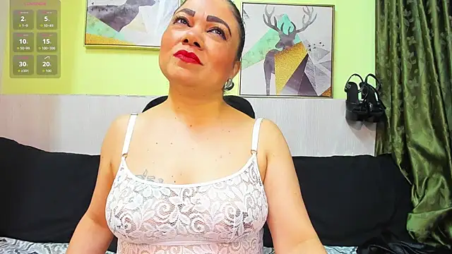 AtheneaArbelaez  online show from December 2, 8:43 pm