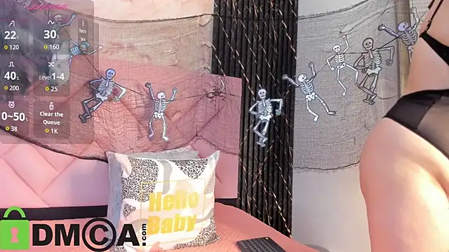 Snapshot of maia_bianchi chatting on October 7, 1:45 pm maia bianchi online show from October 7, 1:45 pm