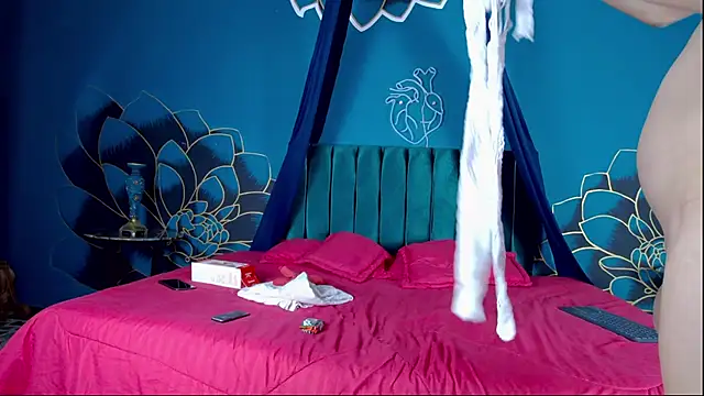 Maylu Fox online show from October 4, 12:28 pm