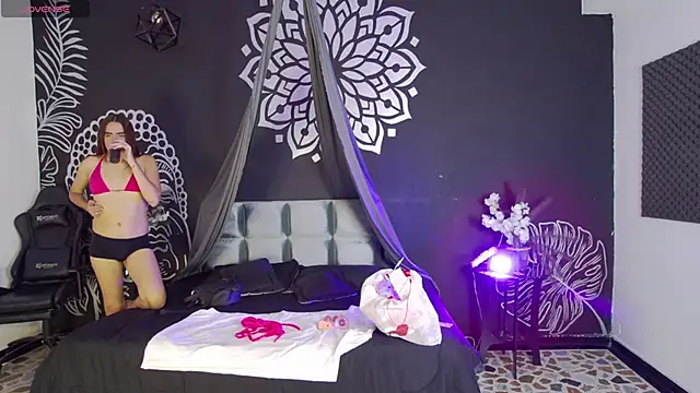 Maylu Fox online show from November 12, 12:31 pm