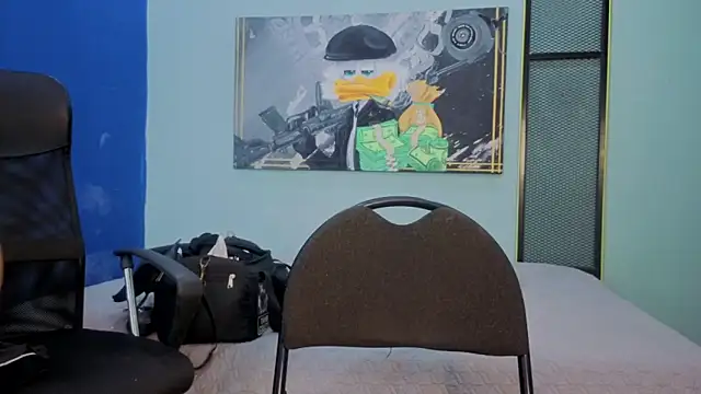 Snapshot of DylanGuss chatting on November 26, 11:54 am DylanGuss online show from November 26, 11:54 am