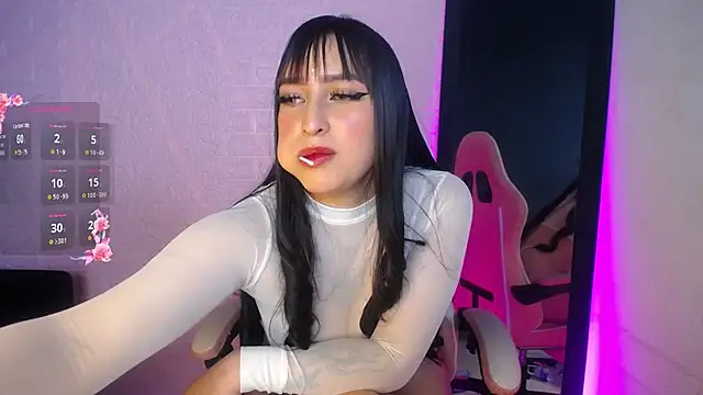 Chloe1126  online show from May 30, 2:12 pm