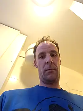 Snapshot of Mcnlrdam chatting on February 19, 4:59 pm Mcnlrdam online show from February 19, 4:59 pm