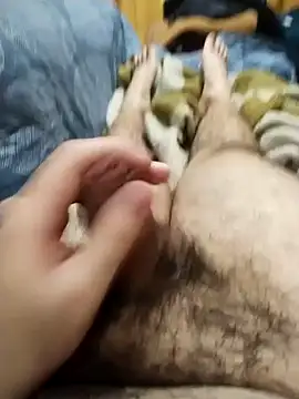 Snapshot of MagneticLust chatting on September 12, 6:24 am MagneticLust online show from September 12, 6:24 am