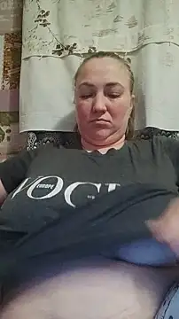 Snapshot of Kiss_Eva chatting on February 5, 5:09 pm Kiss Eva online show from February 5, 5:09 pm