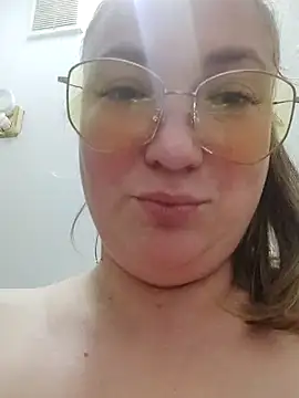 Snapshot of Kiss_Eva chatting on October 4, 8:54 pm Kiss Eva online show from October 4, 8:54 pm