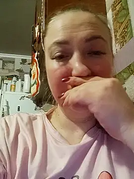 Kiss Eva online show from January 8, 6:03 pm