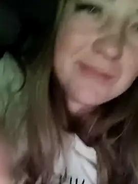 Kiss Eva online show from November 24, 5:13 pm