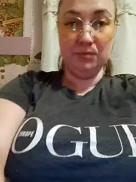 Snapshot of Kiss_Eva chatting on February 4, 4:29 pm Kiss Eva online show from February 4, 4:29 pm