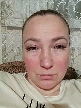 Kiss Eva online show from February 21, 5:26 pm