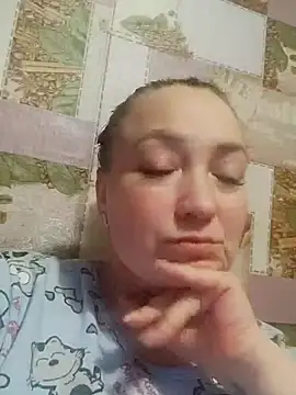 Kiss Eva online show from March 3, 4:58 pm