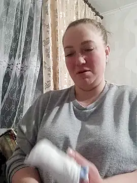 Kiss Eva online show from March 2, 5:20 pm