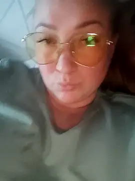 Snapshot of Kiss_Eva chatting on October 22, 2:16 pm Kiss Eva online show from October 22, 2:16 pm