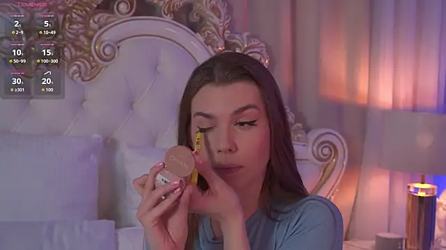 Snapshot of AshleyEvance chatting on October 1, 3:55 am AshleyEvance online show from October 1, 3:55 am