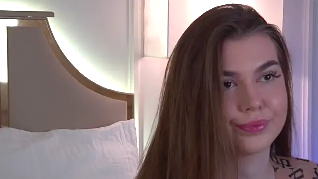 Snapshot of AshleyEvance chatting on November 29, 4:01 am AshleyEvance online show from November 29, 4:01 am