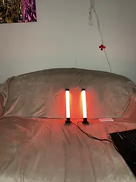 April Purr online show from April 18, 10:39 am